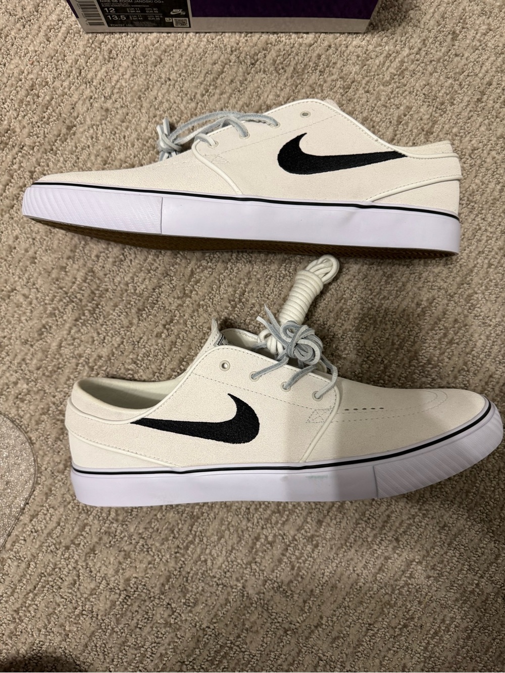 New. Nike SB Zoom Janoski OG+ Skate Shoes White / Black FD6757-100 - Size 12